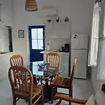 Apartament House *